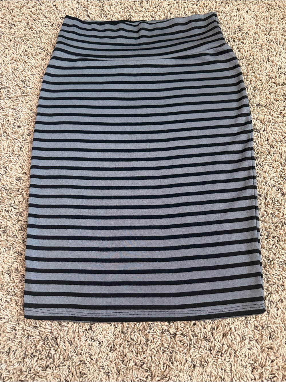 LuLaRoe Black and Gray Striped Pencil Skirt